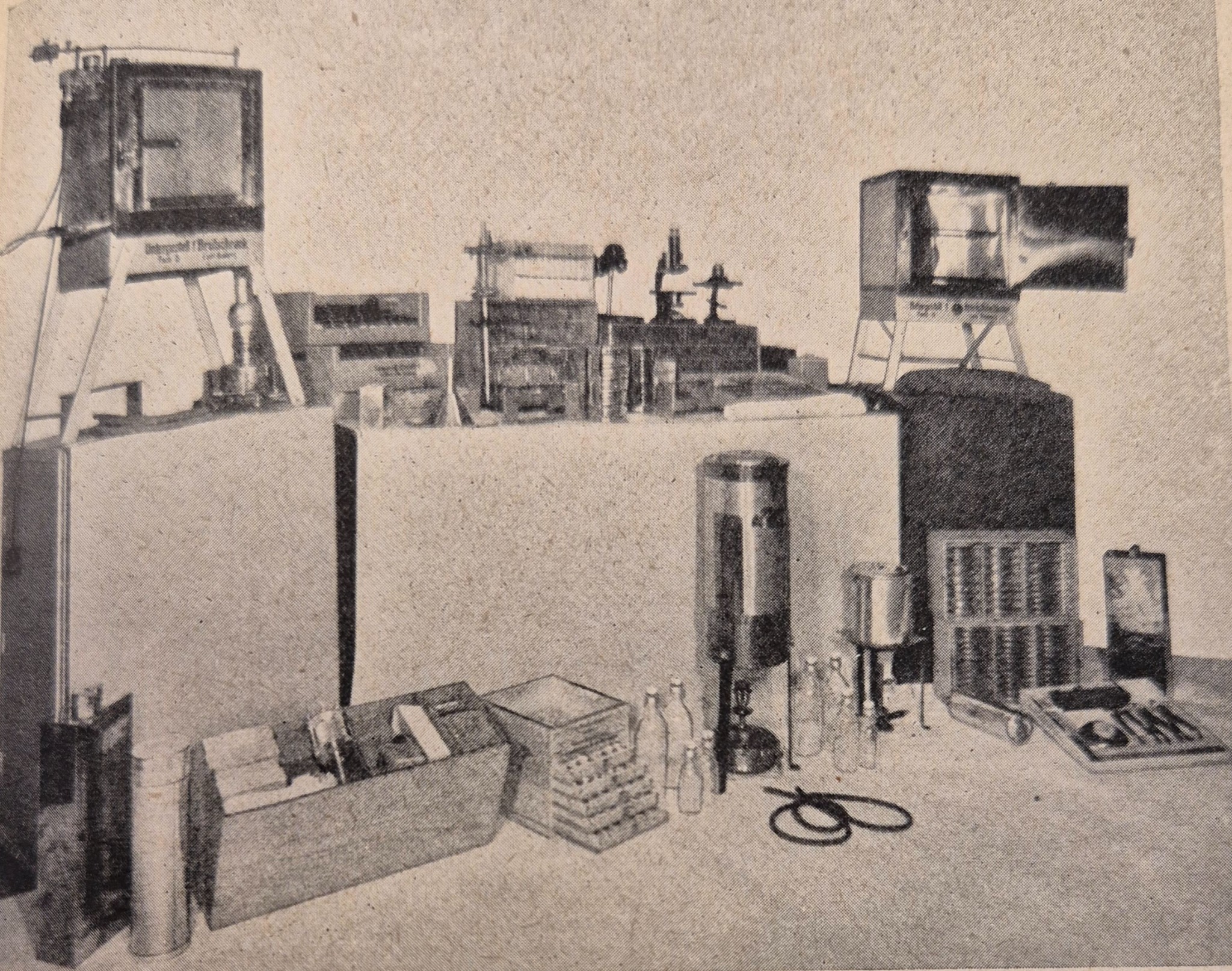Kleines Bakteriologisches Feldlaboratorium